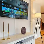 Apartamento Entire For Groups With 4 Bedrooms Near Rhine Falls & Zurich Airport Klettgau