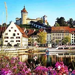 Entire For Groups With 4 Bedrooms Near Rhine Falls & Zurich Airport Klettgau