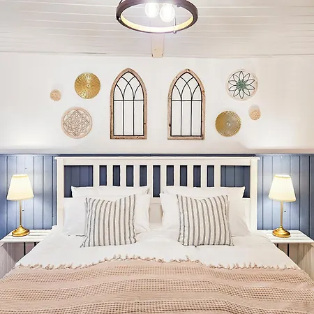 Apartmán Cozy With 4 Bedrooms Near Zurich And Rhine Falls Klettgau